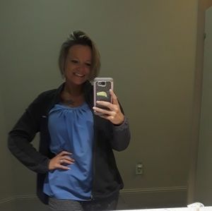 Meet your Posher, Amber